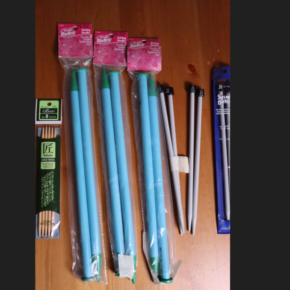 Lot of knitting needles for the avid or beginner knitter, sizes: 8, 11, 19 - Picture 4 of 9